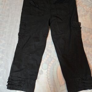 White House Black Market Black Capri Pants, Sz 2.